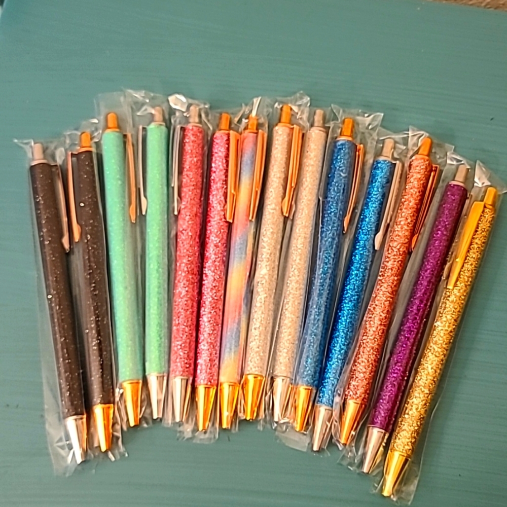 Smooth Glitter Pen